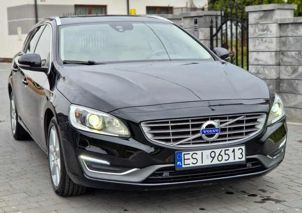 Volvo V60 cena 67499 przebieg: 100000, rok produkcji 2016 z Błaszki małe 497